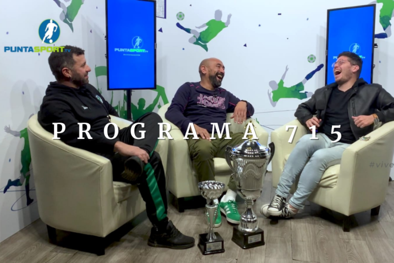 Tijera FC en el living